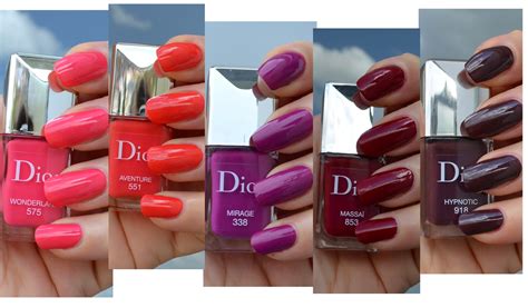 Dior Wonderland (575) Vernis Gel Shine and Long Wear Nail 